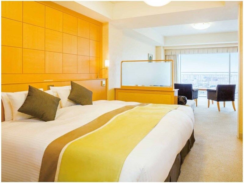 Emion Tokyo Bay Hotel 4*